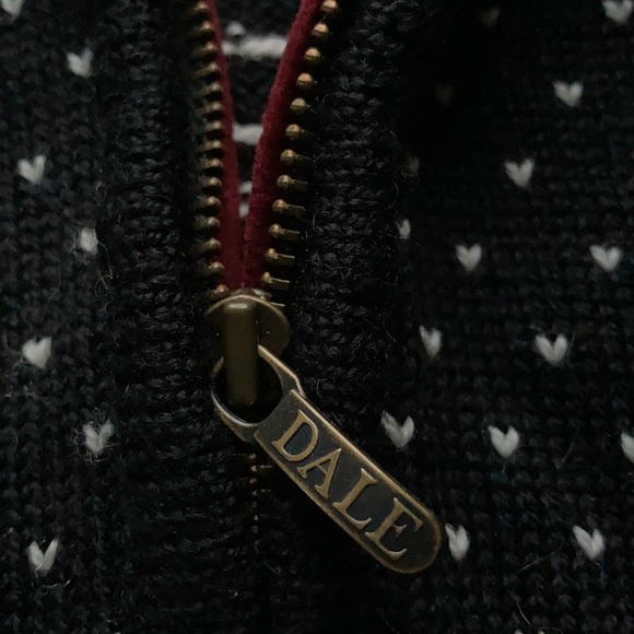 Dale of Norway Sweater - Picture 4 of 7